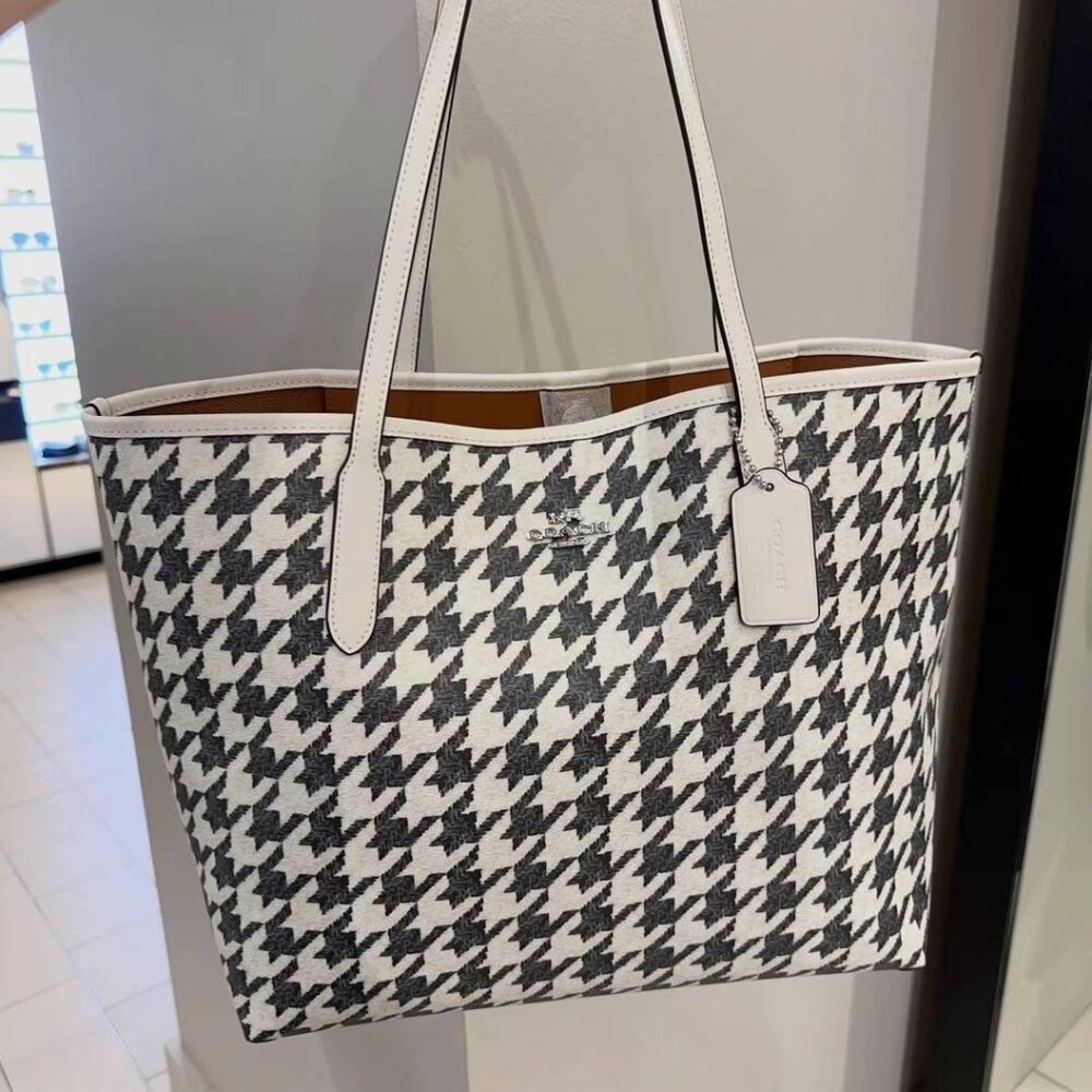coach City Tote Bag With Houndstooth Print cj626